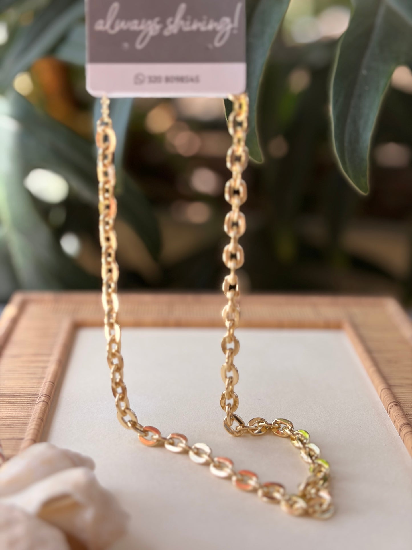 Cadena rodinada eslabones