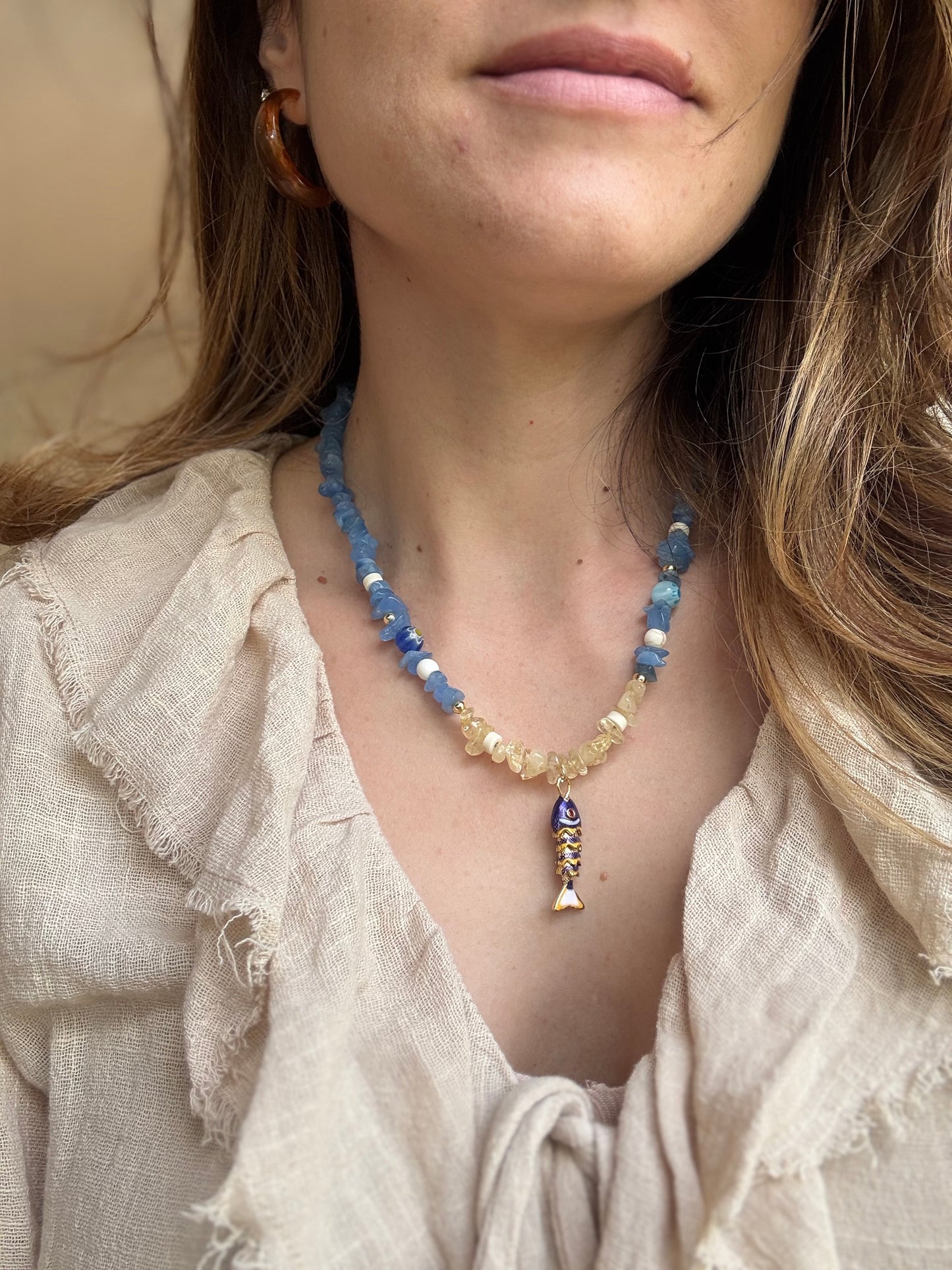 Collar pez azul