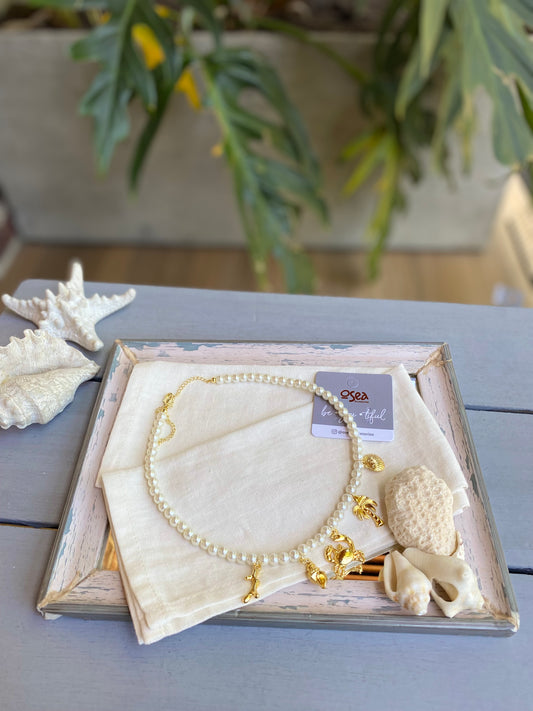 Collar perlas dijes de mar baño en oro 24k