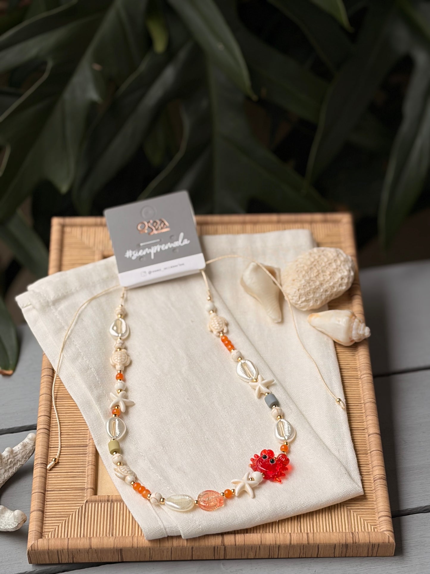 Collar conchas, estrellas y dijes de mar