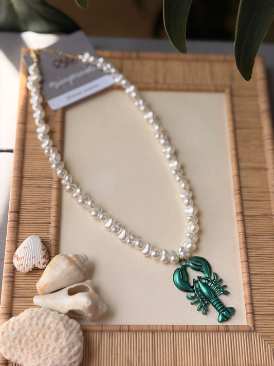 collar perlas irregulares dije langosta color