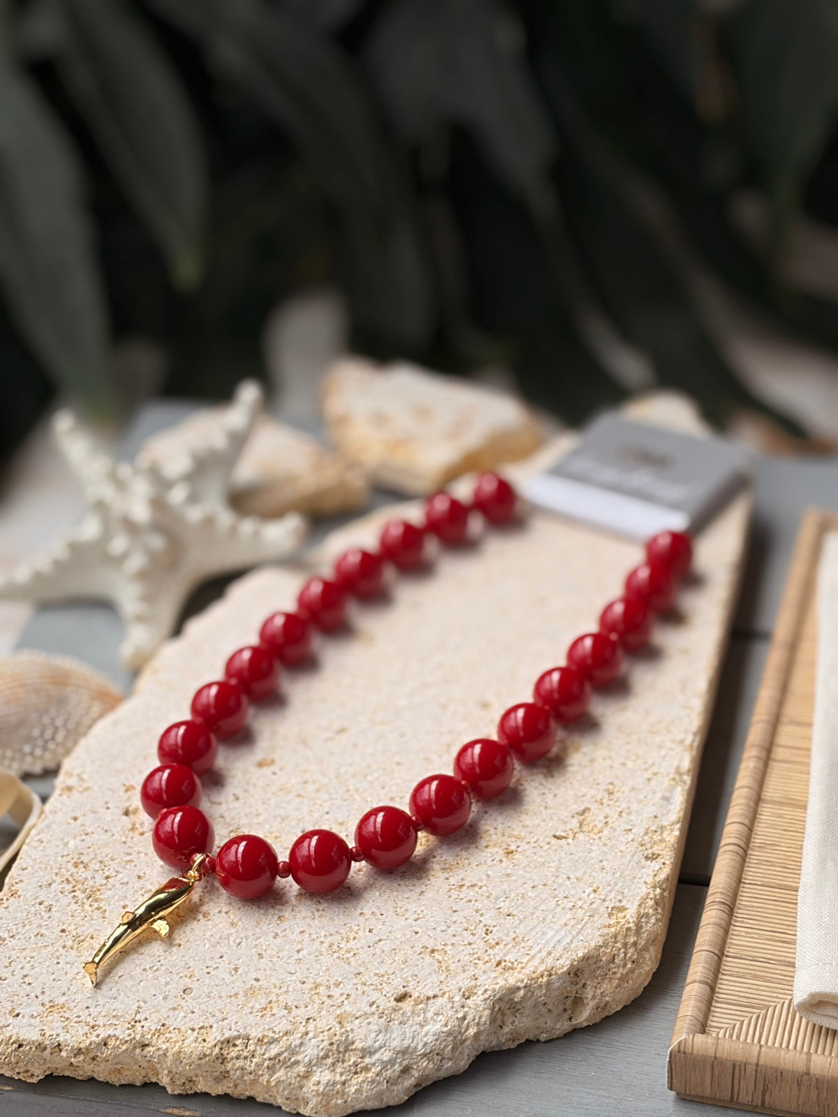 Collar bolas vinotinto dije tiburón 24k