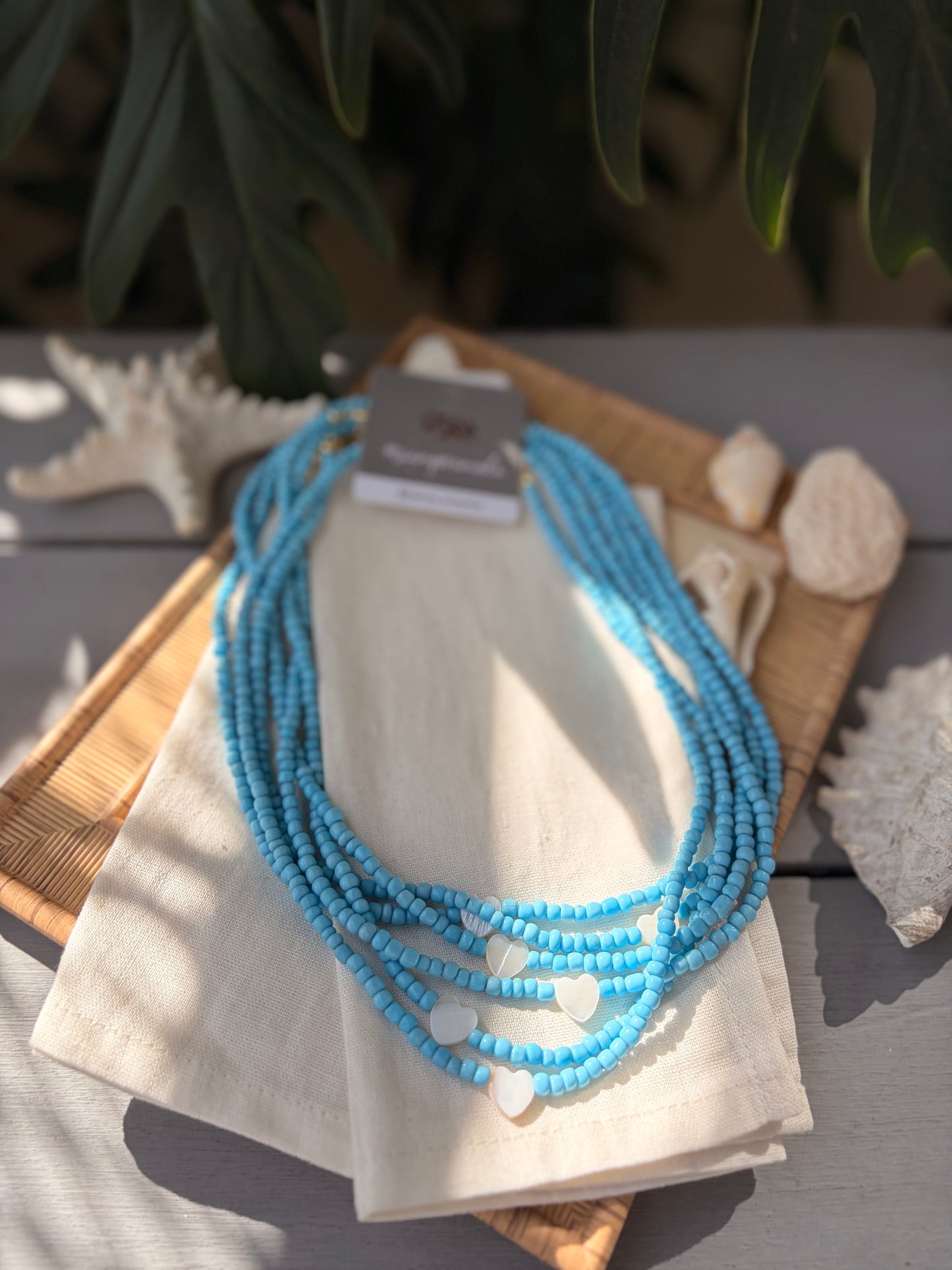 Collar mostacilla mediana azul turquesa corazón