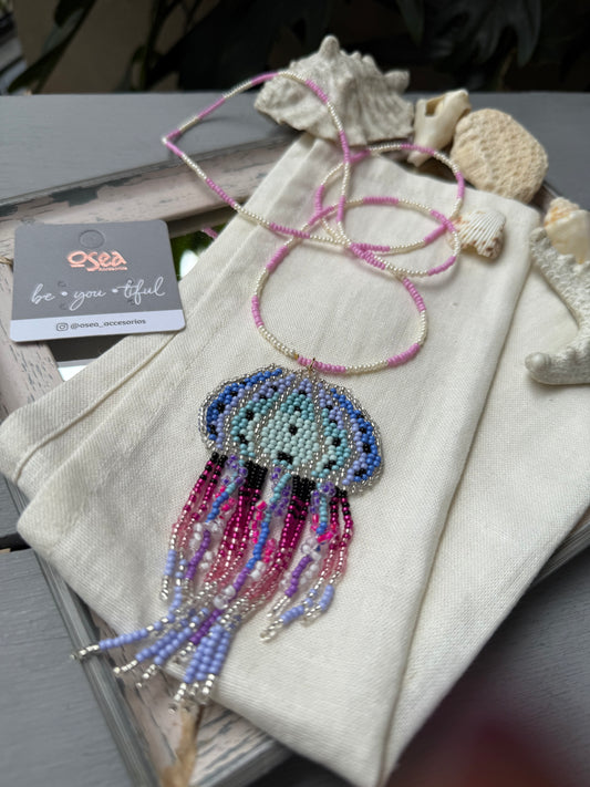 Collar largo pulpo en mostacilla