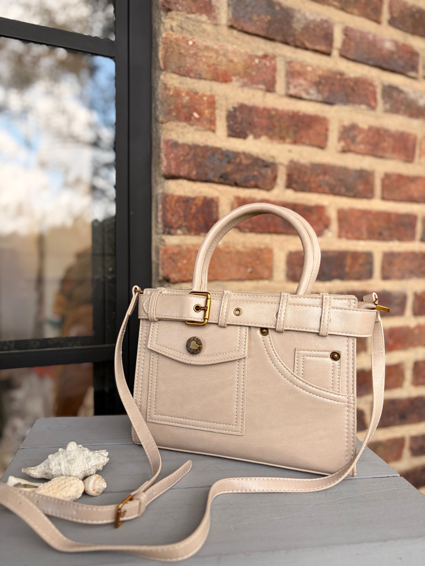 Bolso tipo cuero costura pantalón