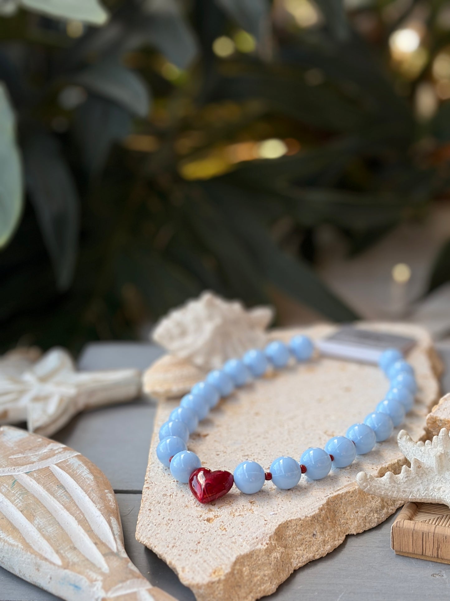 Collar bolas azul corazón degradé vinotinto