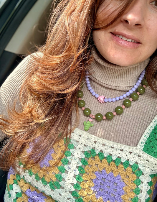 Collar bolas verdes dije cactus 🌵
