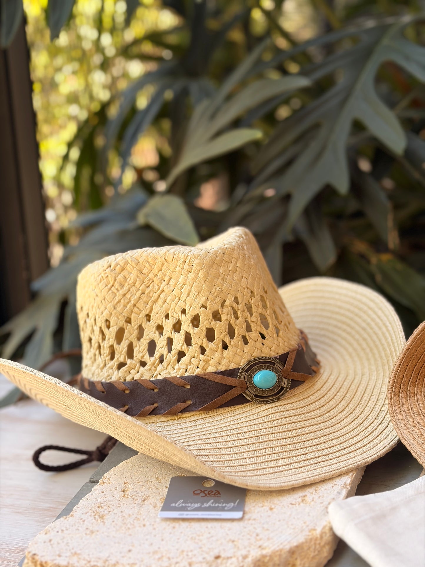 Sombrero tipo vaquero aplique turquesa