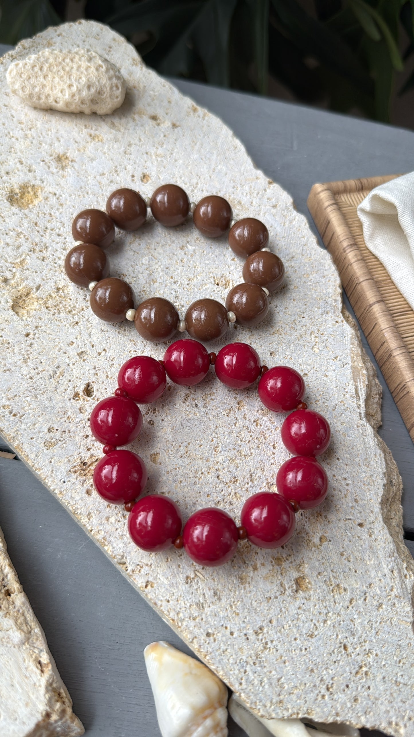 Pulsera bolas resortada