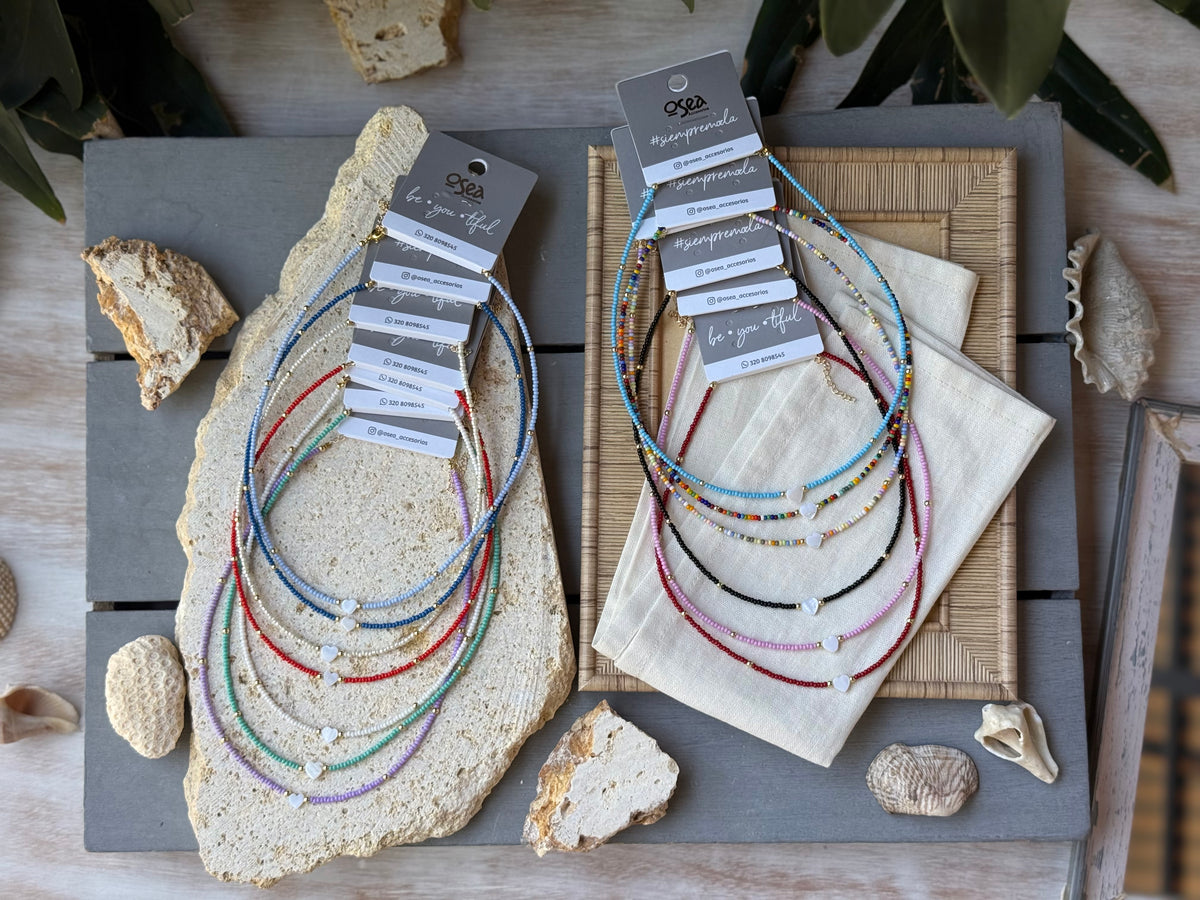 Choker mostacilla corazón nacar