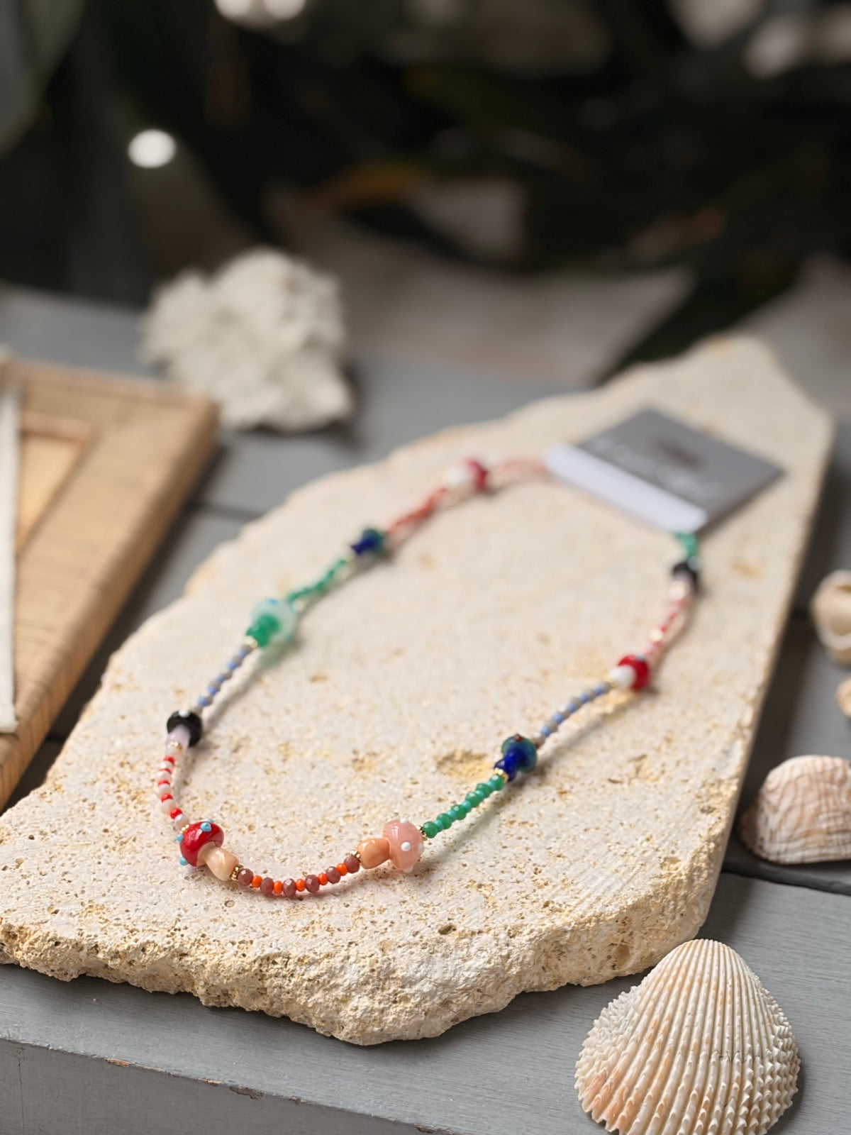 Collar piedras tipo murano dijes hongos