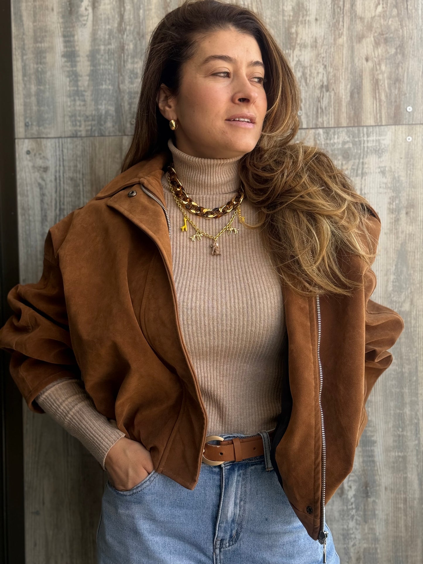 Collar corto eslabones animal print