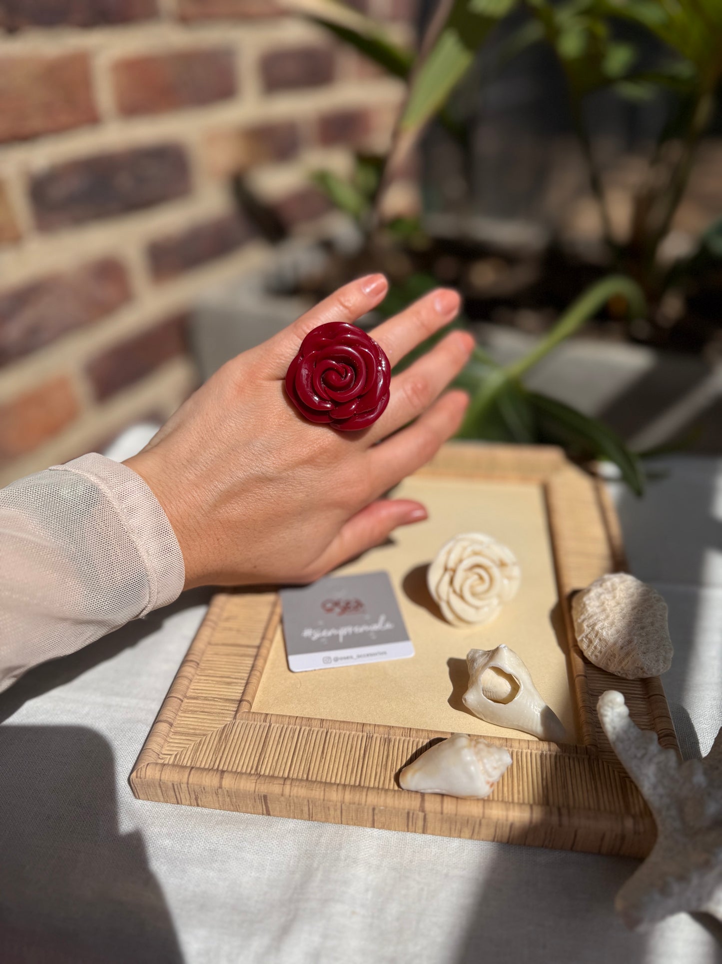 Anillo rosa en resina 🌹