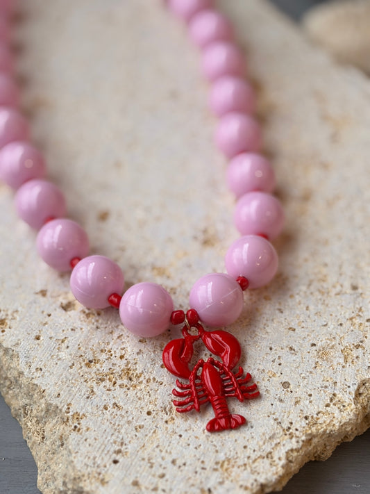 Collar bolas rosadas dije langosta roja esmaltada