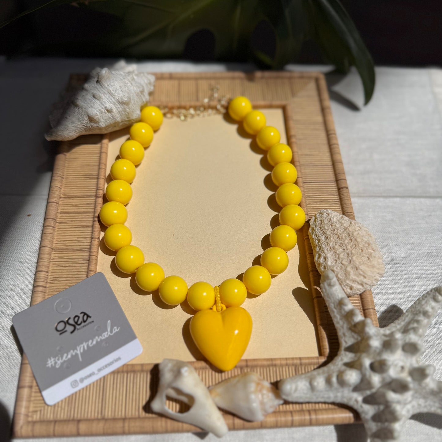 Collar bolas dije corazón