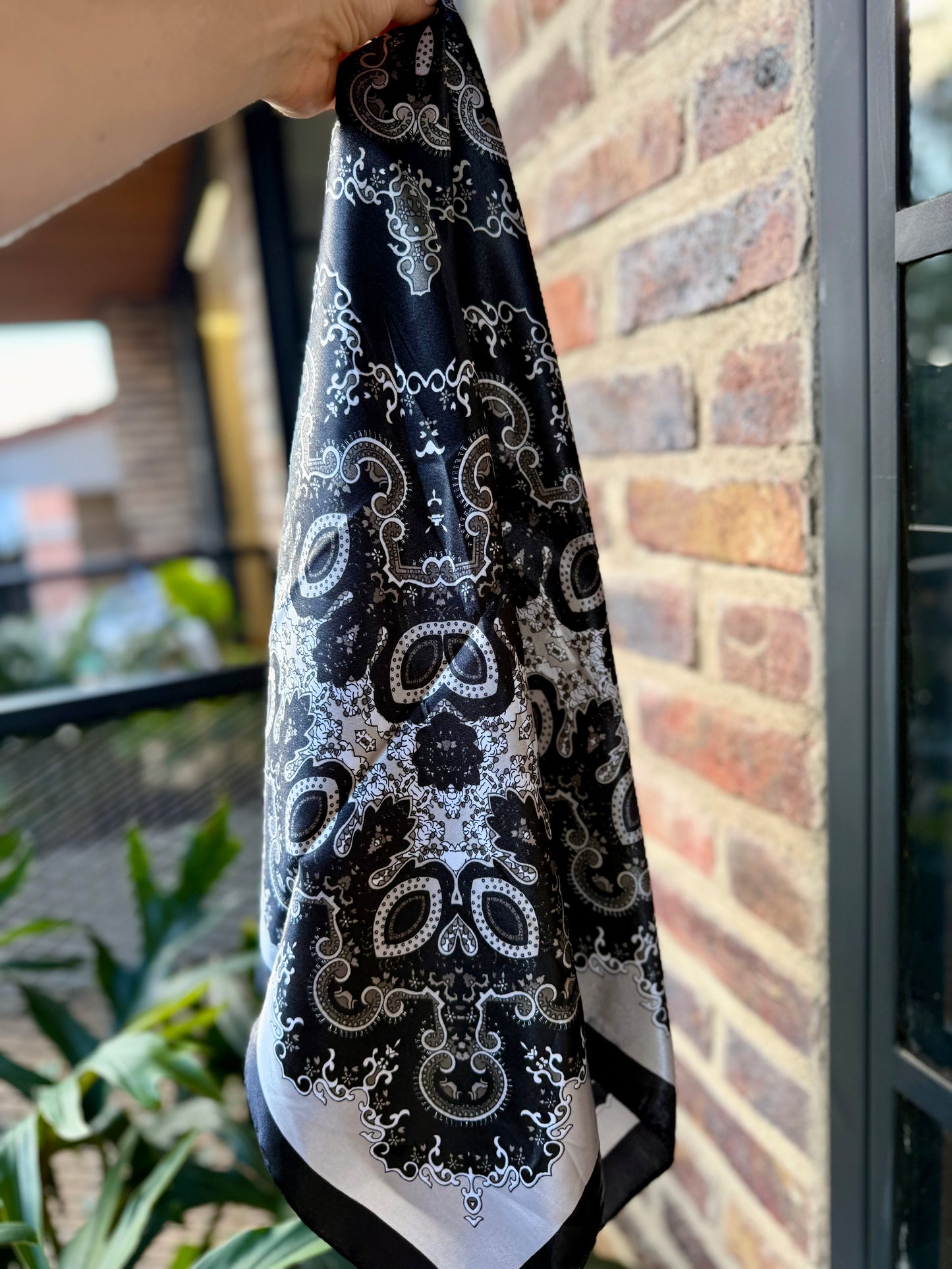 Pañoleta satinada 90x90