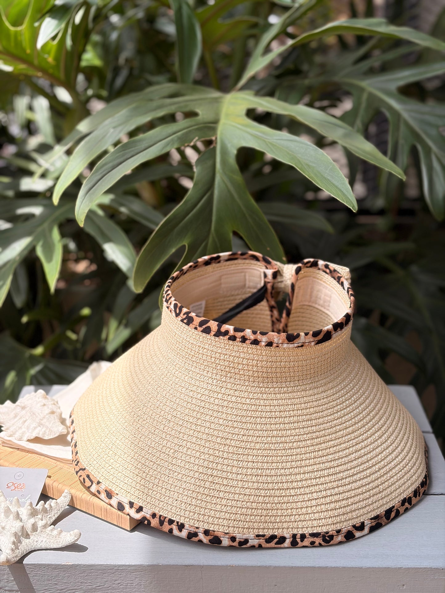 Visera enrollable borde animal print