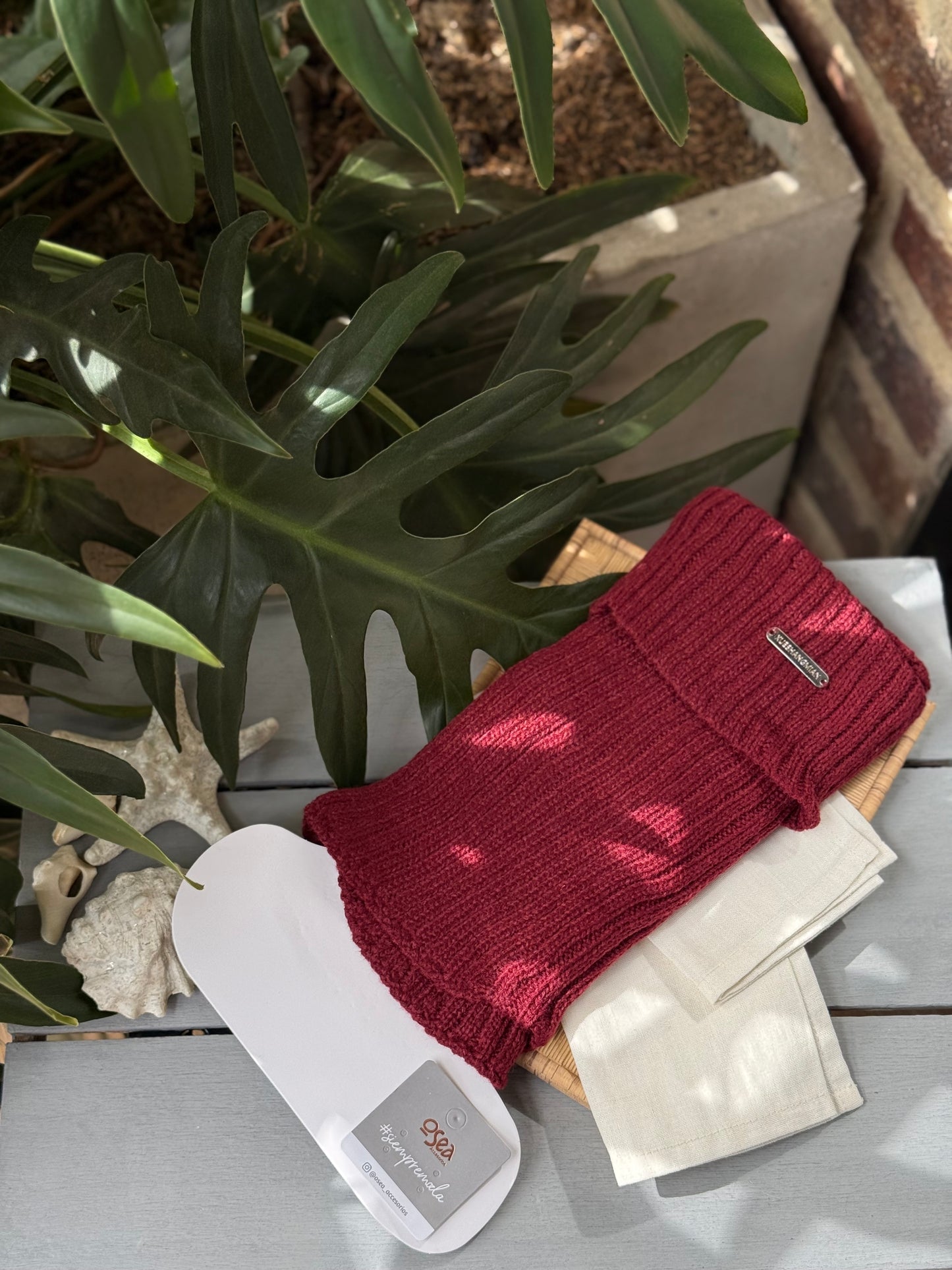 Medias acanaladas con placa