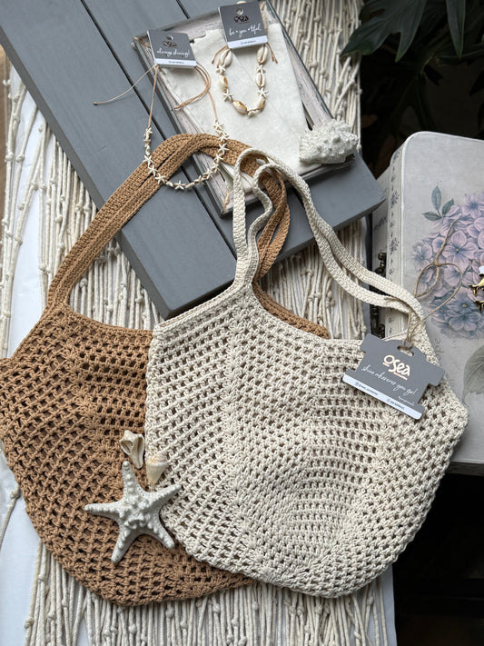 Bolso playero tejido en crochet