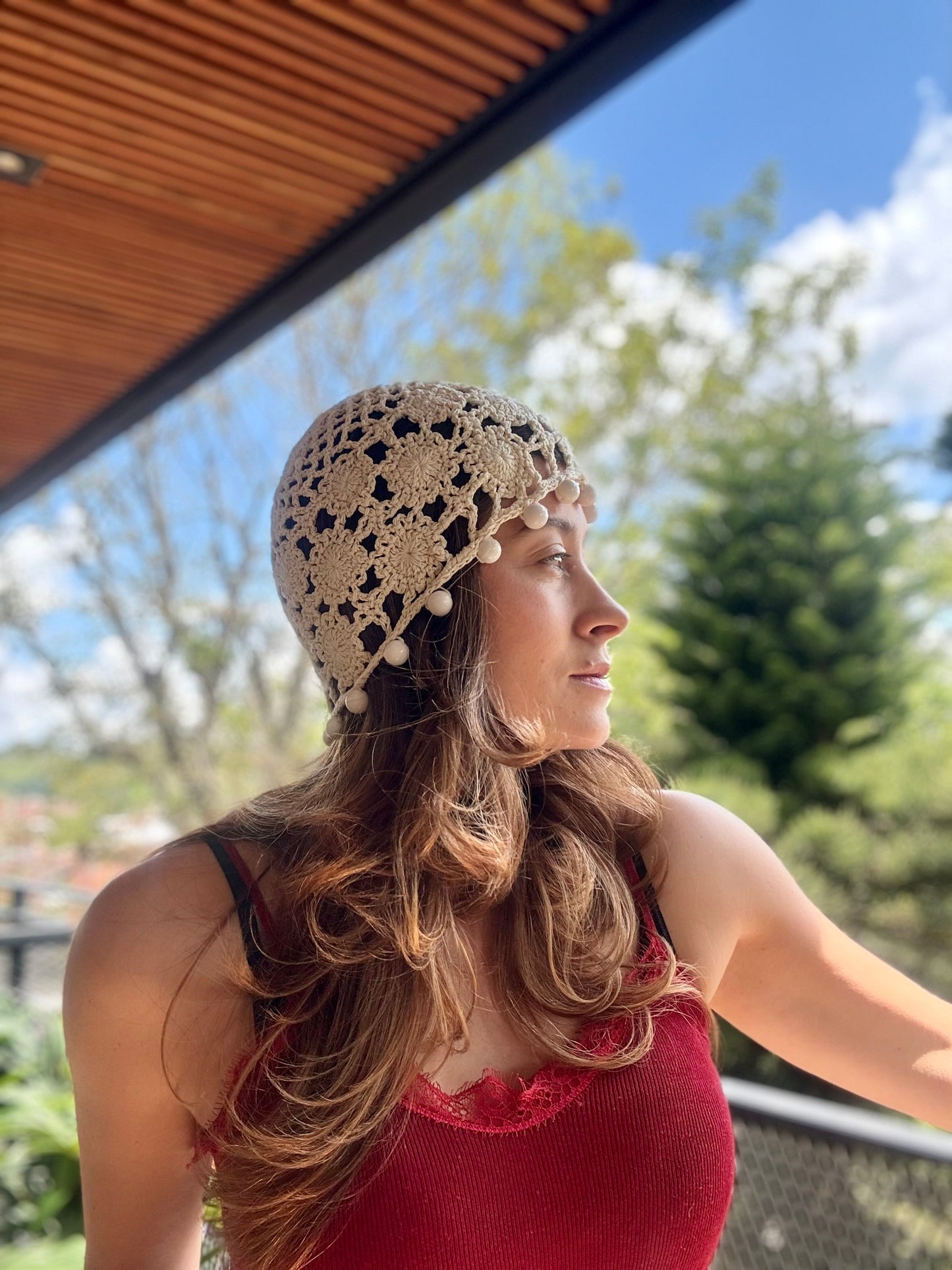 Gorro croché con bolas