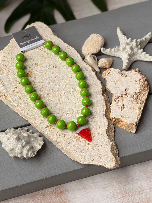Collar bolas verdes dije sandía