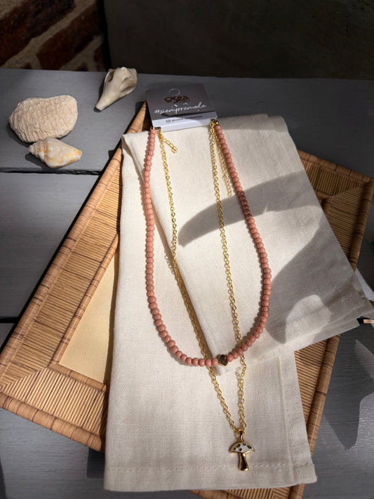 Collar doble con dije de hongo