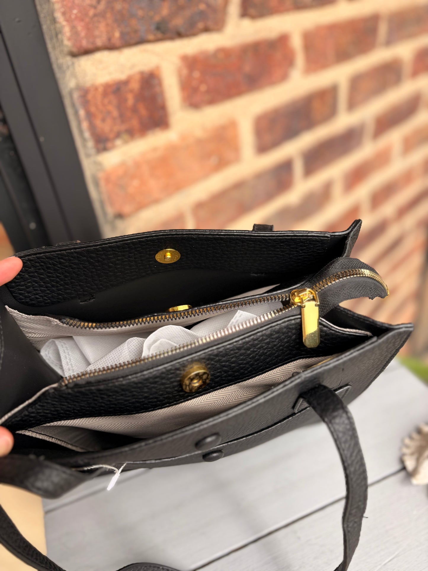 Bolso tipo cuero bolsillo delantero 3 compartimentos