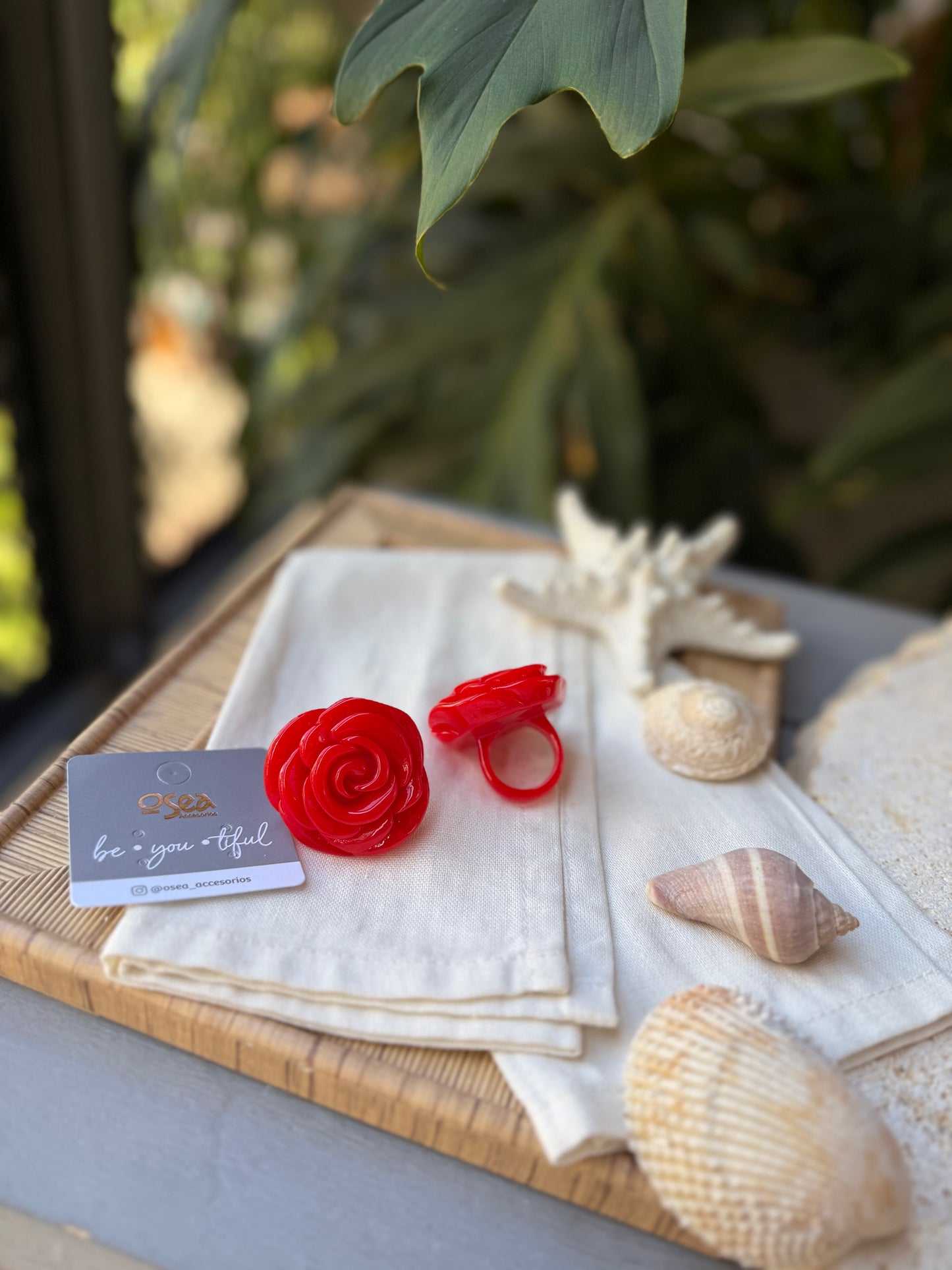 Anillo rosa en resina 🌹