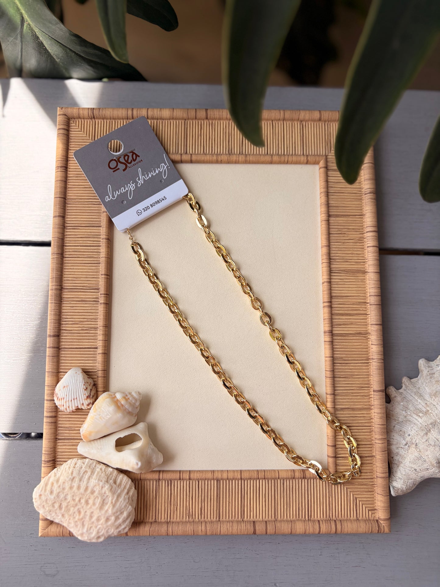 Cadena rodinada eslabones