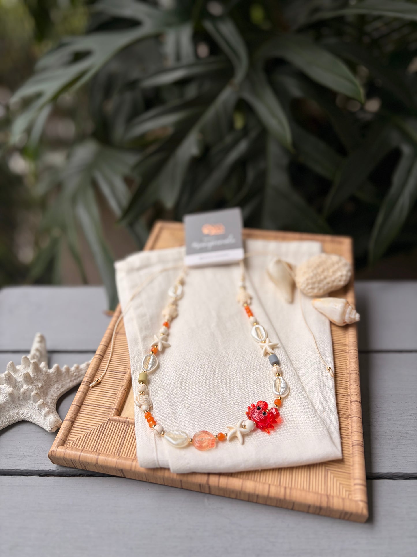 Collar conchas, estrellas y dijes de mar