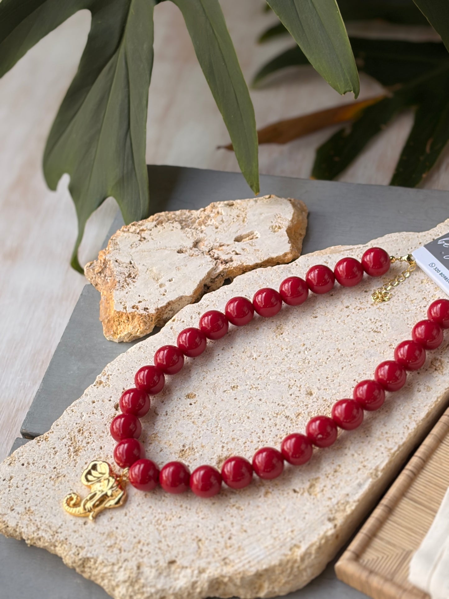Collar bolas vinotinto dije elefante 24k