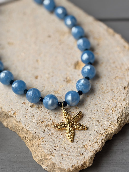 Collar bolas efecto nácar dije estrella