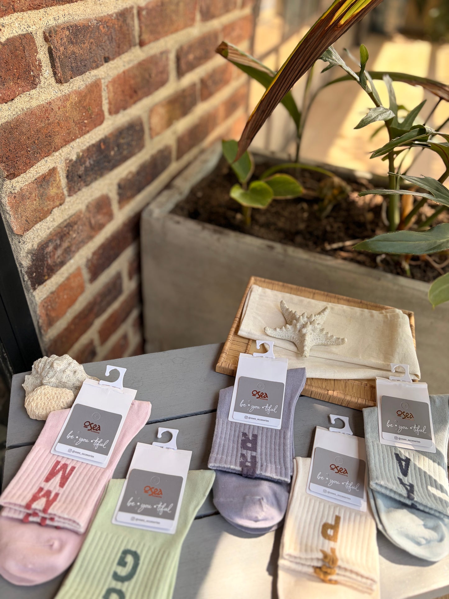 Medias en colores pastel