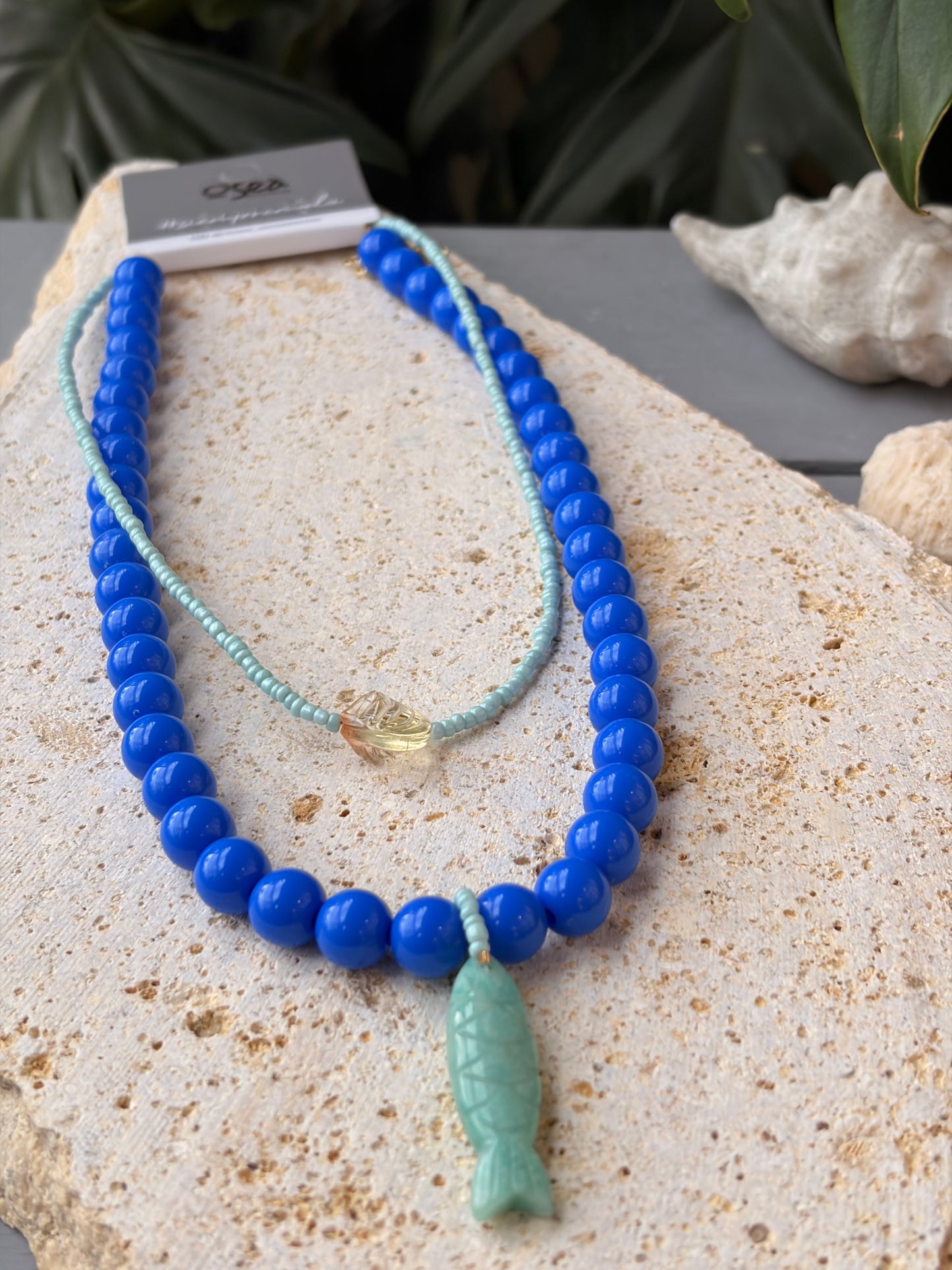 Collar doble bolas y mostacilla dije pez