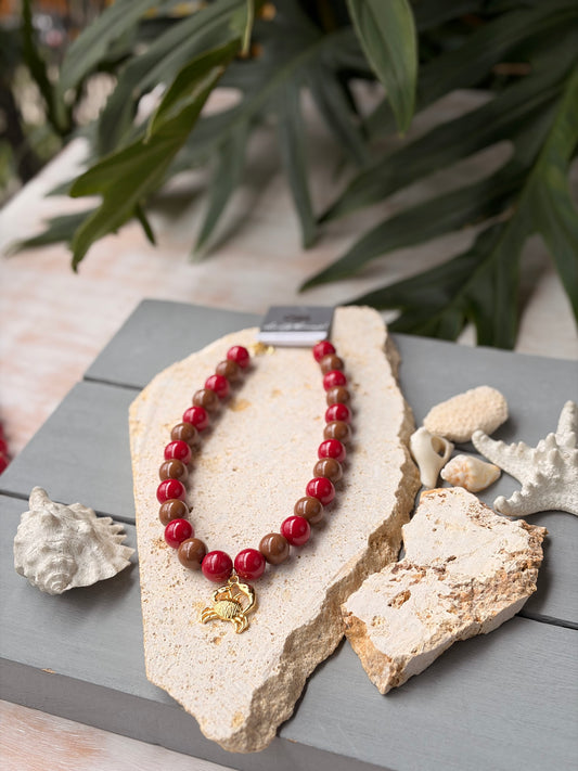 Collar bolas vino y café dije cangrejo