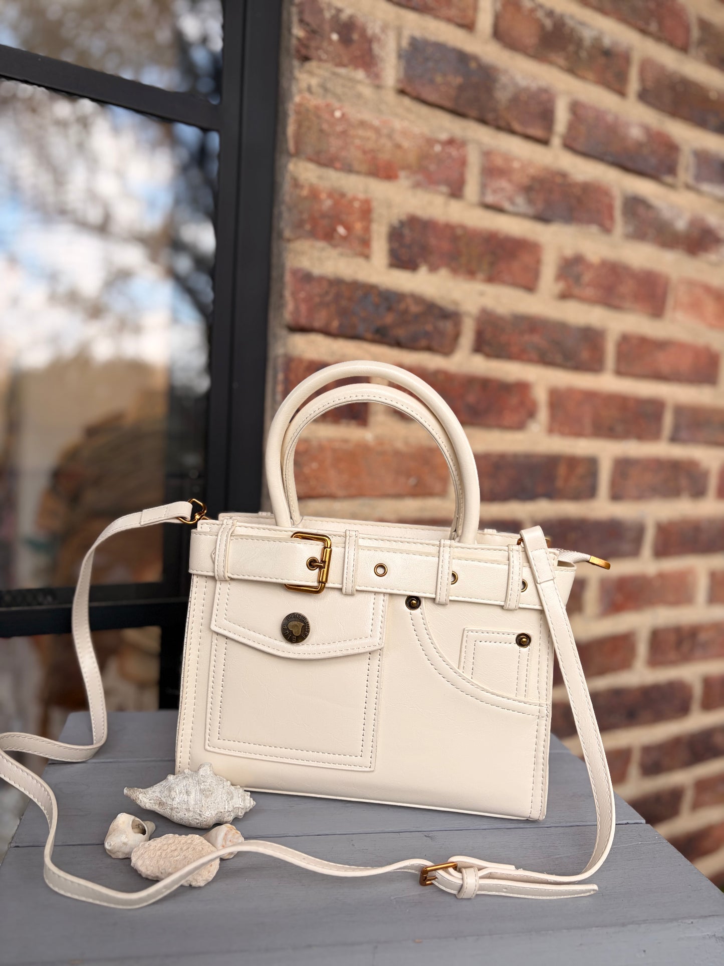 Bolso tipo cuero costura pantalón