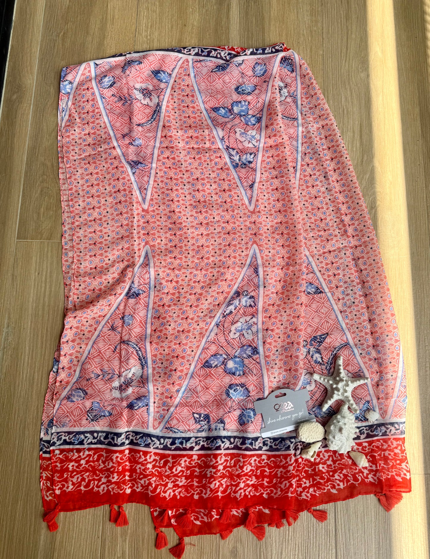 Chal o Pareo en tela fresca.