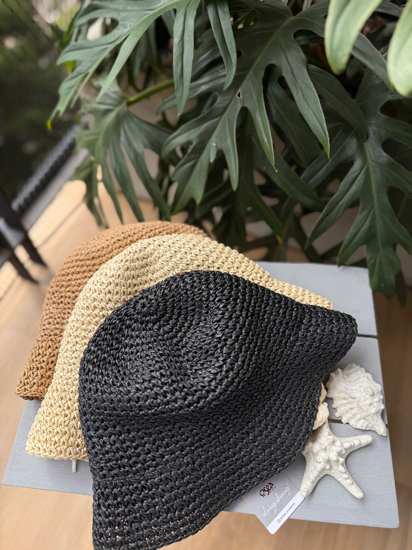 Sombrero o gorro tipo bucket hat en fique