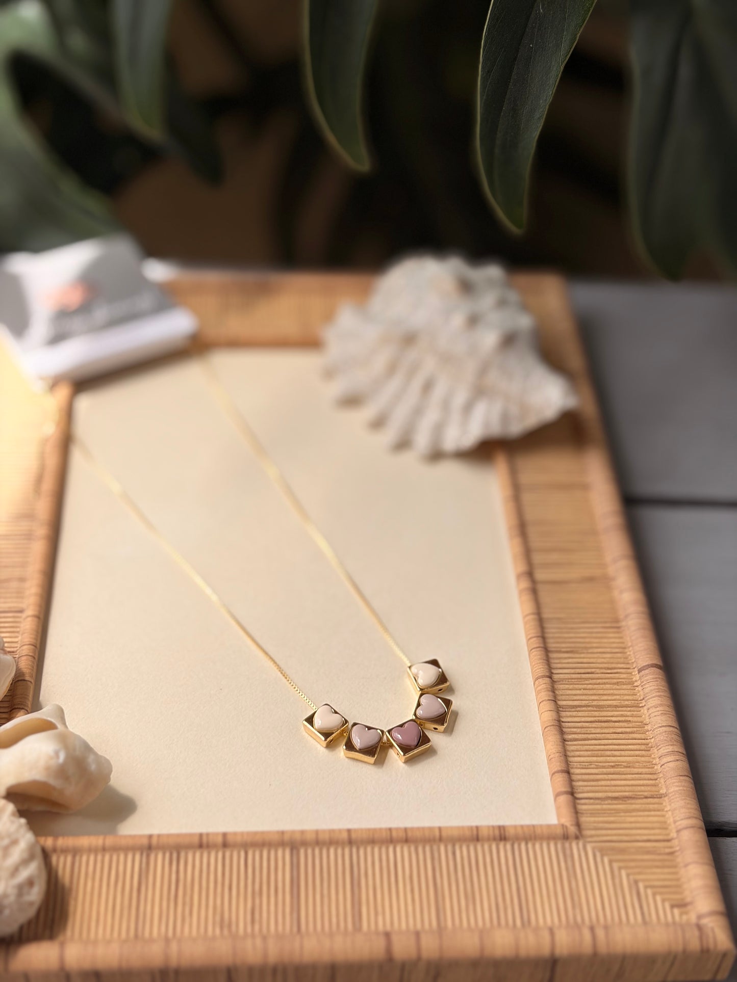 collar rodinado colección de corazones