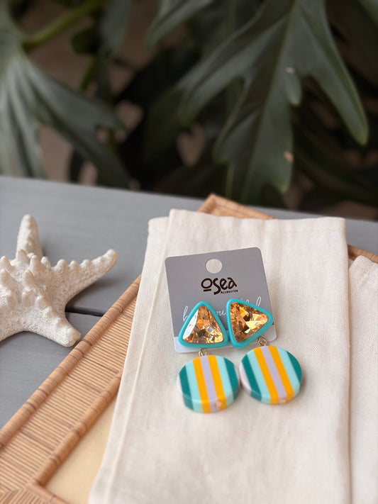 Aretes rayas colores en resina con piedra