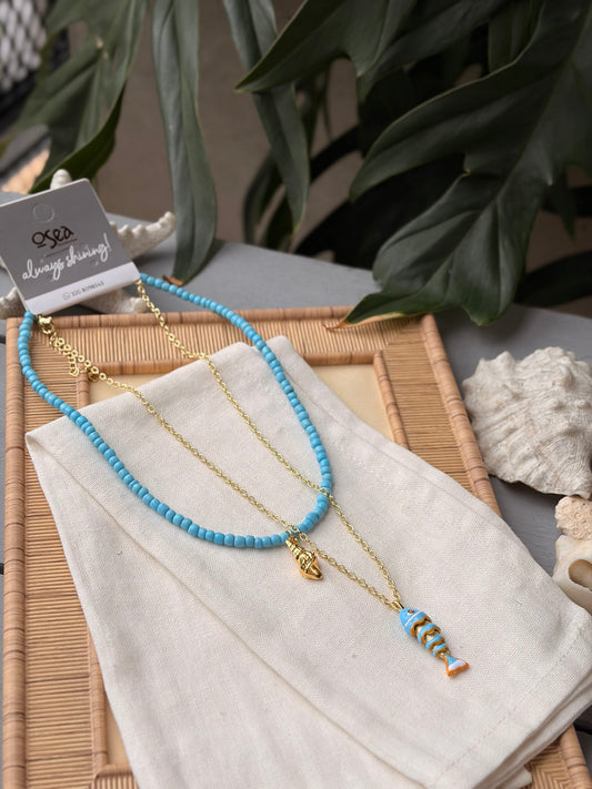 Collar doble cadena rodinada dije pez azul turquesa