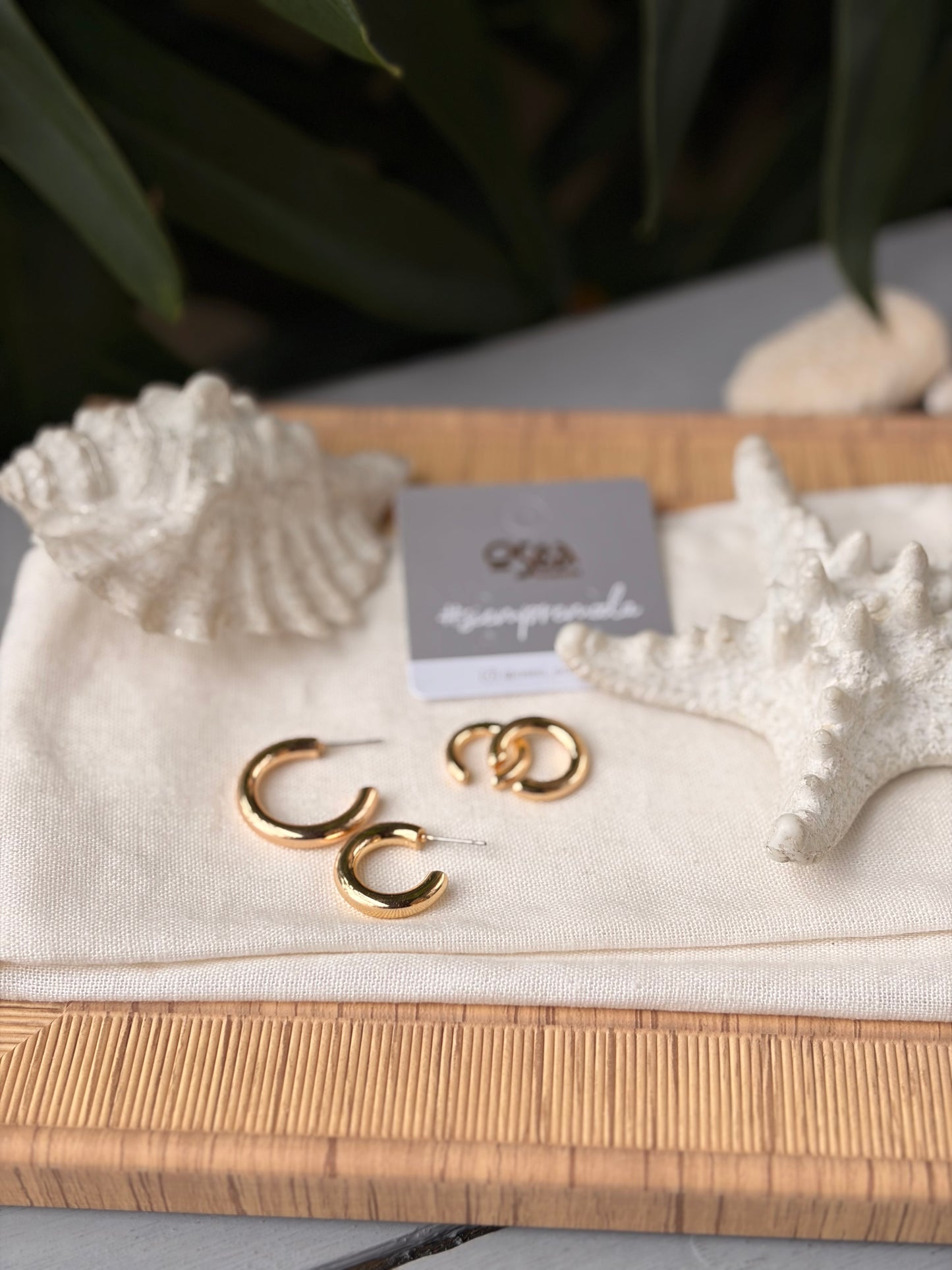 Set de 2 Candongas y 2 earcuff para la misma oreja