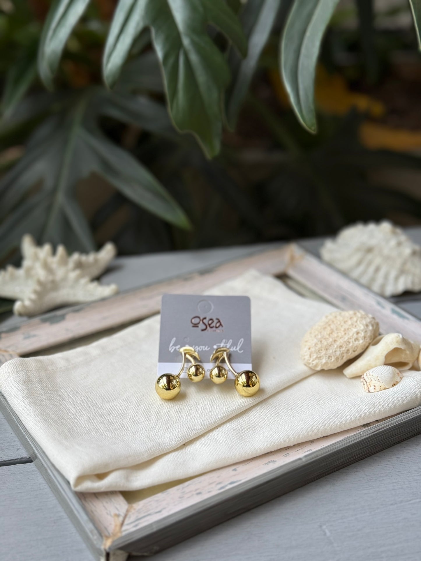 Aretes en topo rodinados de cerezas