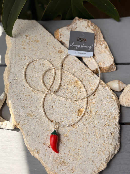 Collar largo mostacillas dije pimiento