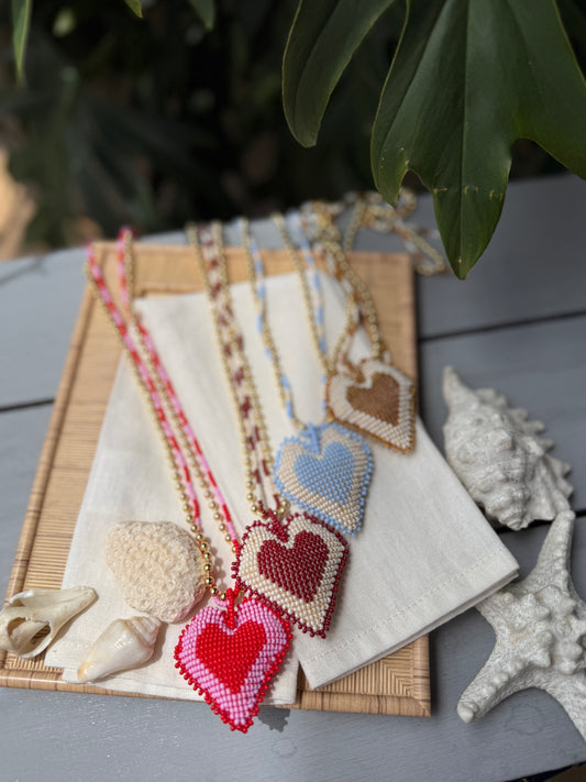 Collar mostacilla corazón doble faz