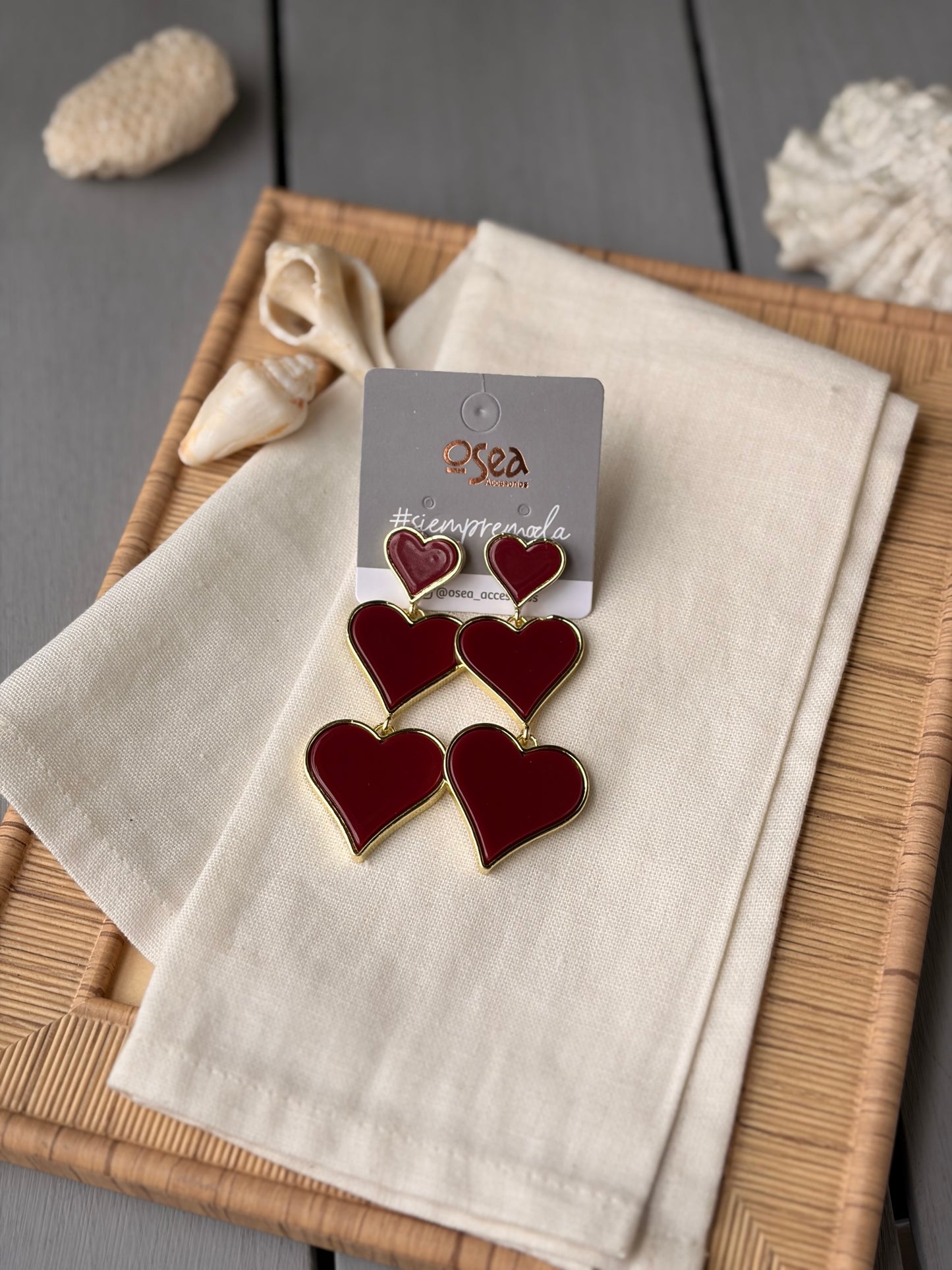 Aretes rodinados triple corazón