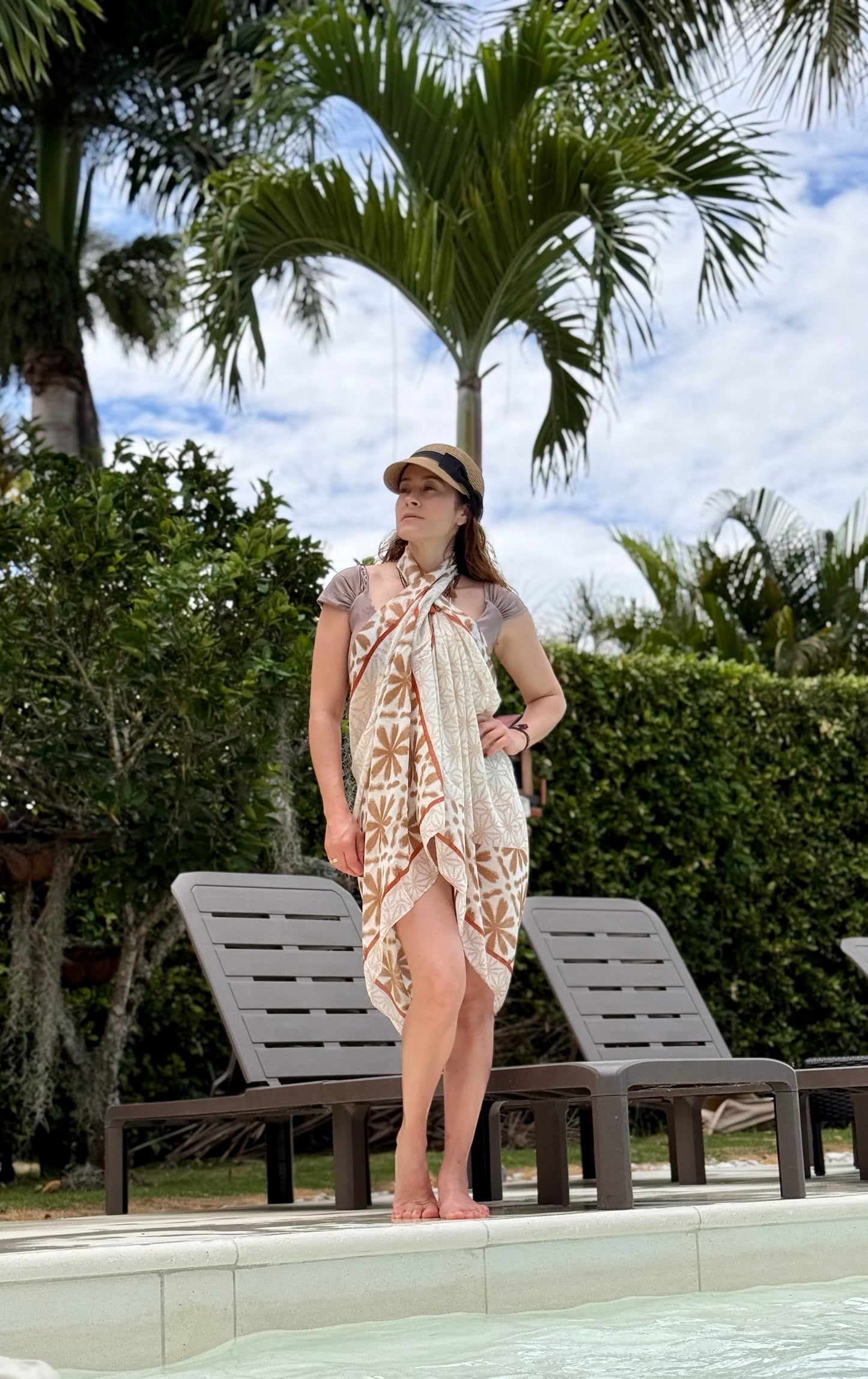 Chal o Pareo en tela fresca.