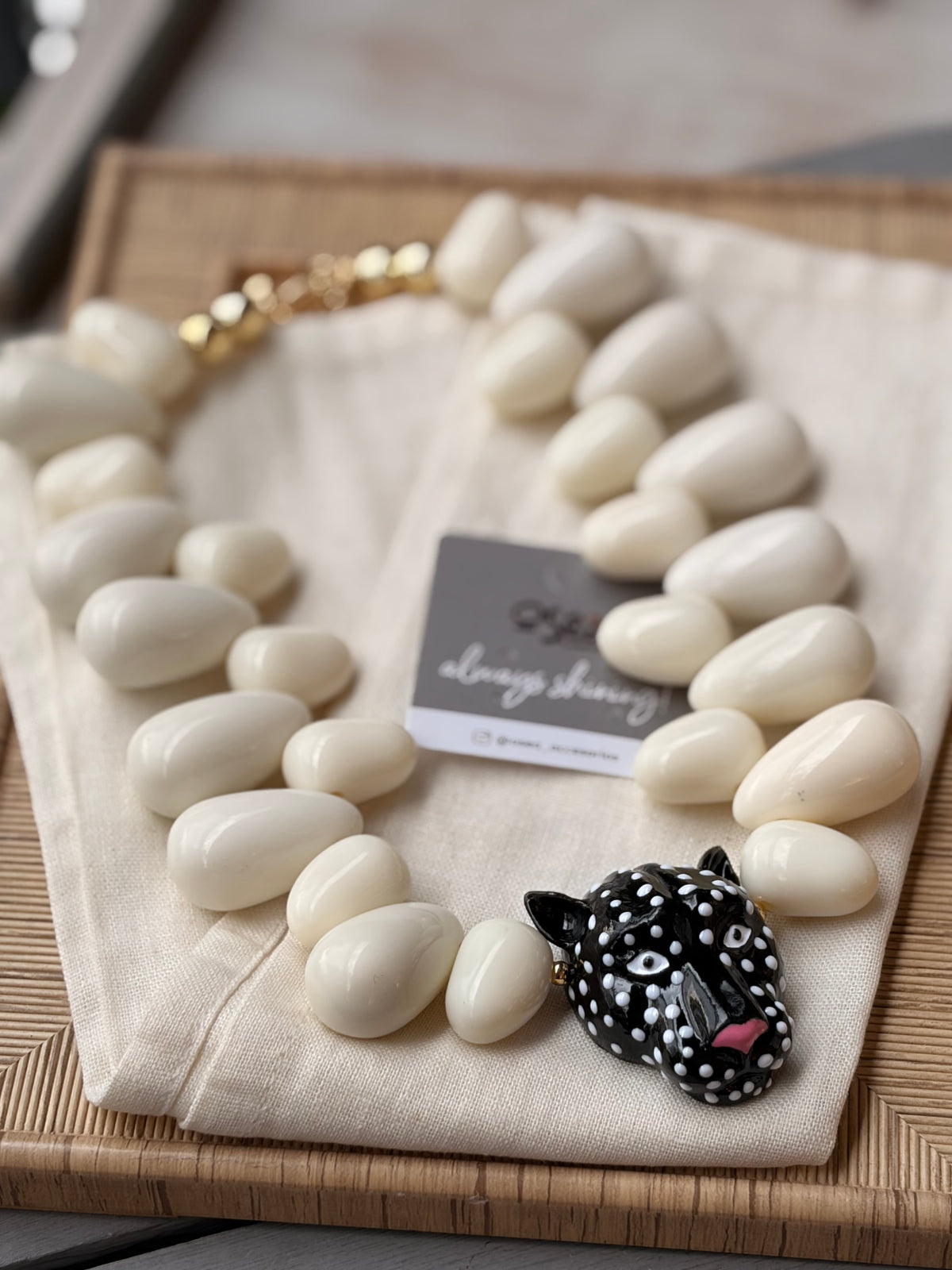 Maxi collar pantera