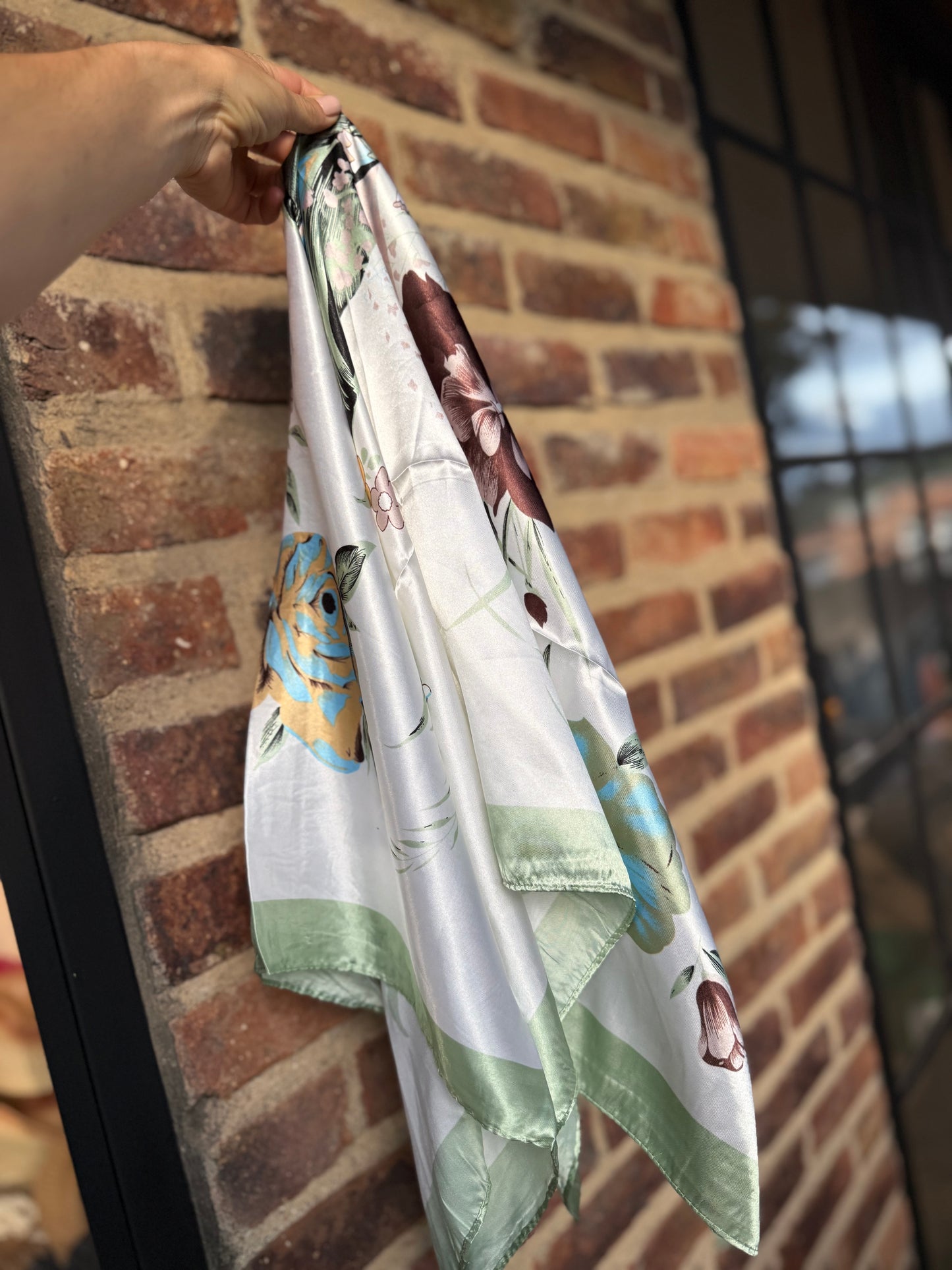 Pañoleta satinada 90x90