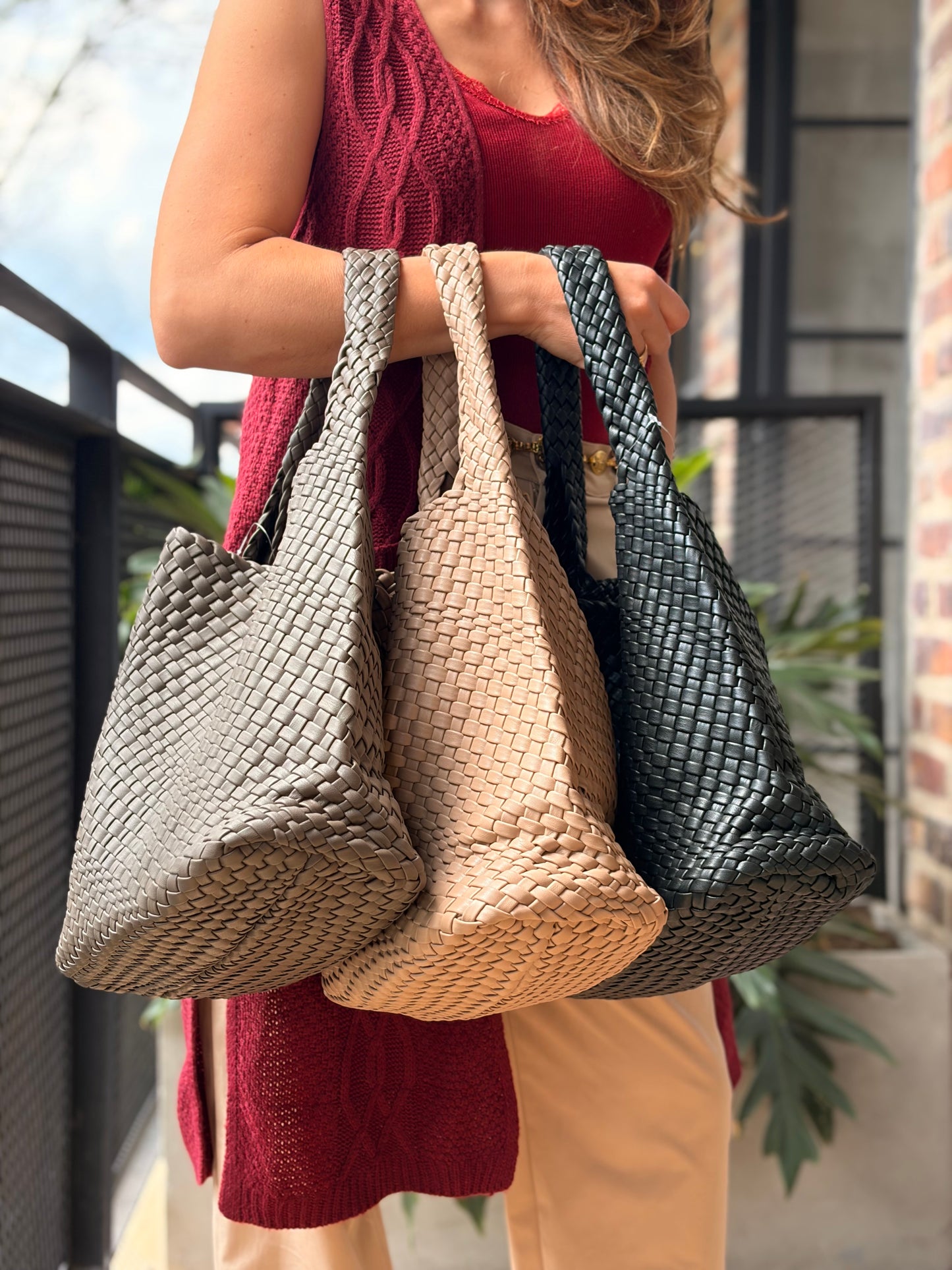 Bolso tipo cuero tejido canasto